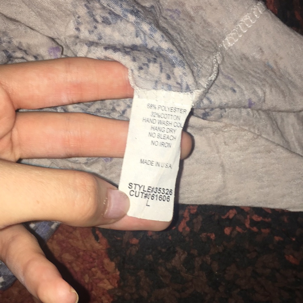 Tee - Picture 5 of 5
